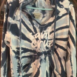 Santa Cruz tye dye top with place for hands and hood